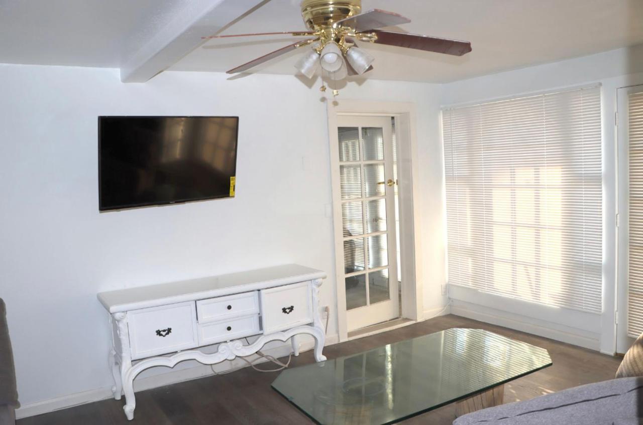 Mountain View Studio Hemet Bagian luar foto