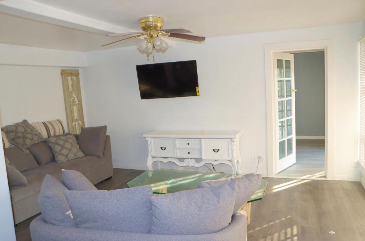 Mountain View Studio Hemet Bagian luar foto